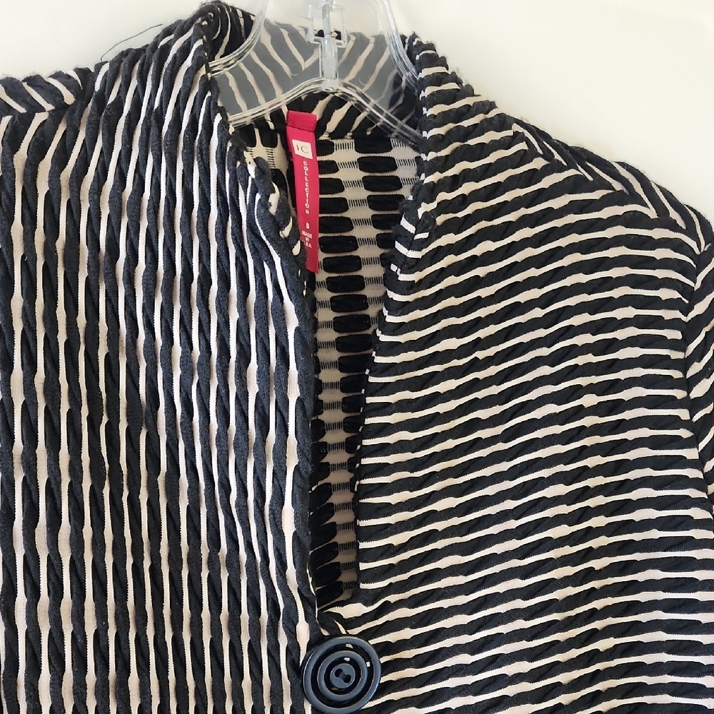 IC COLLECTION Black and Cream Striped Jacket - Picture 3 of 11